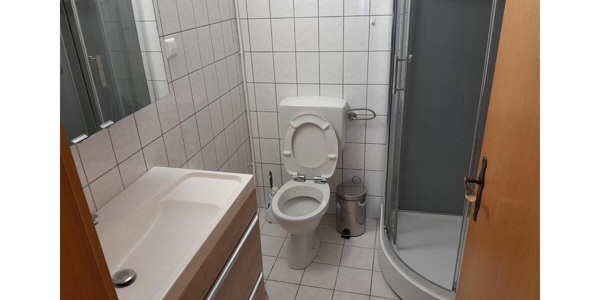 Etagenwohnung Stavenhagen - 5 Zimmer, 132 m&sup2;, 858&euro; | Angebot:25710944