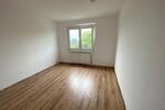 Etagenwohnung Burg Stargard - 6 Zimmer, 145 m&sup2;, 653&euro; | Angebot:24585497