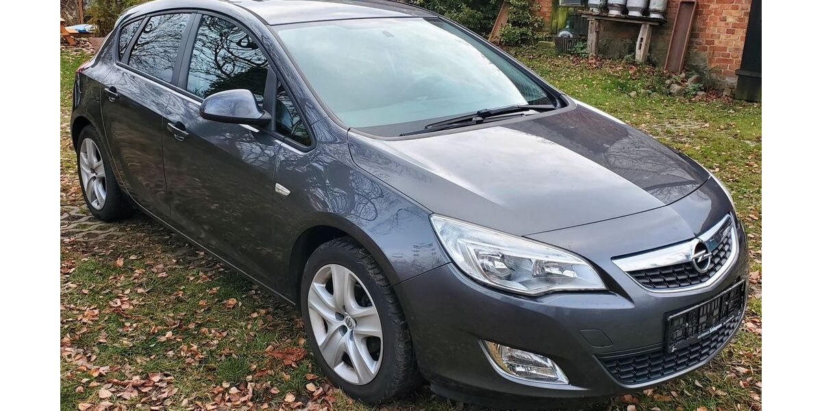 Opel Astra 192.000 km 4.200 &euro; Möllenhagen 17219