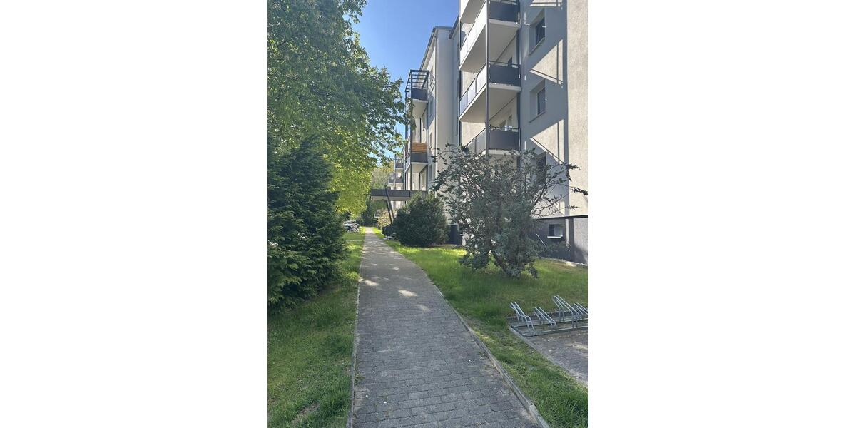 Dachgeschoßwohnung Neubrandenburg - 3 Zimmer, 85 m&sup2;, 1.225&euro; | Angebot:25943906