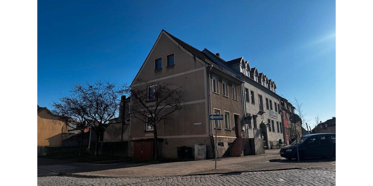 Reihenhaus Altentreptow - 6 Zimmer, 140 m&sup2;, 131.500&euro; | Angebot:23816943