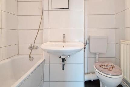 Wohnung Neubrandenburg Carlshöhe - 4 Zimmer, 73 m&sup2;, 510&euro; | Angebot:25750668