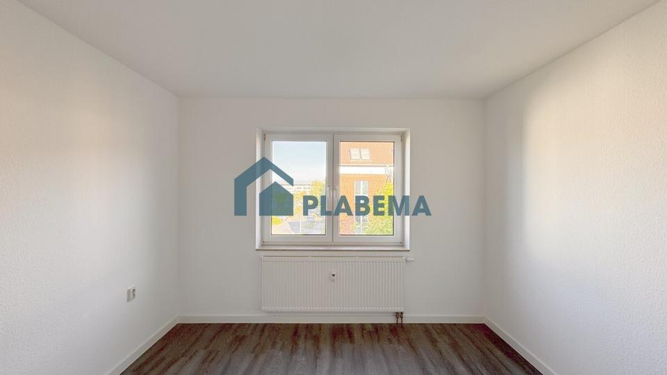 Erdgeschoßwohnung Neubrandenburg - 4 Zimmer, 91 m&sup2;, 1.300&euro; | Angebot:24651633