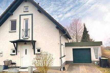 Haus Trollenhagen Buchhof - 4 Zimmer, 100 m&sup2;, 275.000&euro; | Angebot:26108319