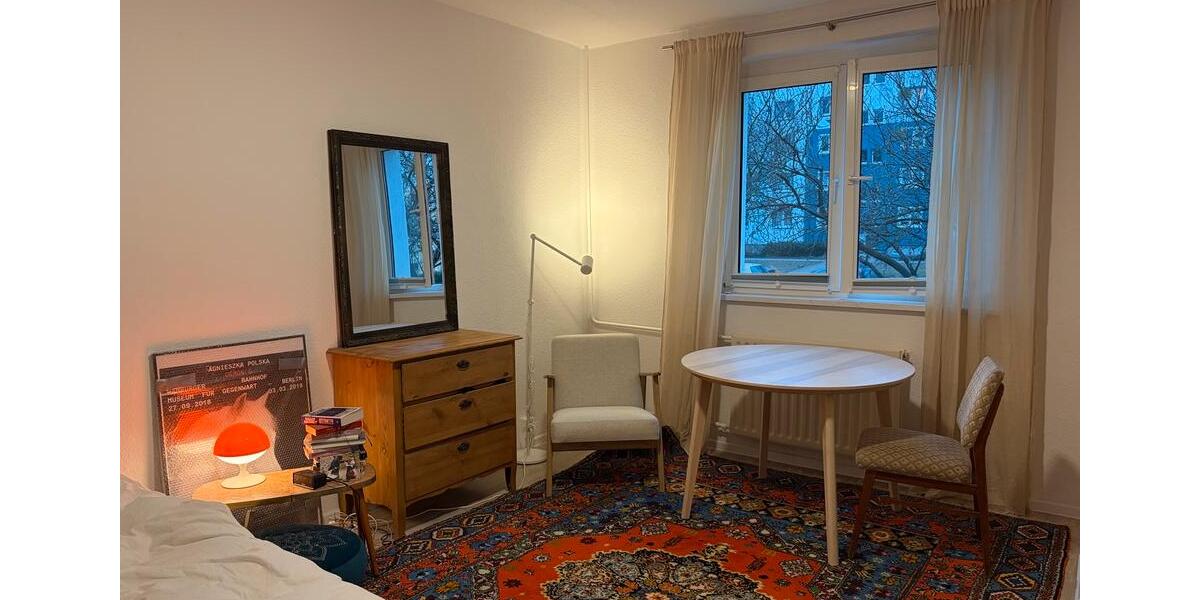 Etagenwohnung Neubrandenburg Carlshöhe - 1 Zimmer, 26 m&sup2;, 232&euro; | Angebot:25886375