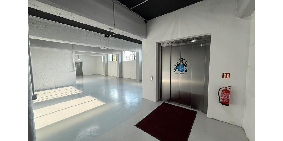 Gewerbeobjekt Neubrandenburg Datzeberg - 3&euro; | Angebot:22985373