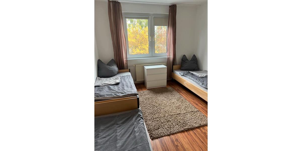 Etagenwohnung Neubrandenburg - 2 Zimmer, 55 m&sup2;, 28&euro; | Angebot:25299157
