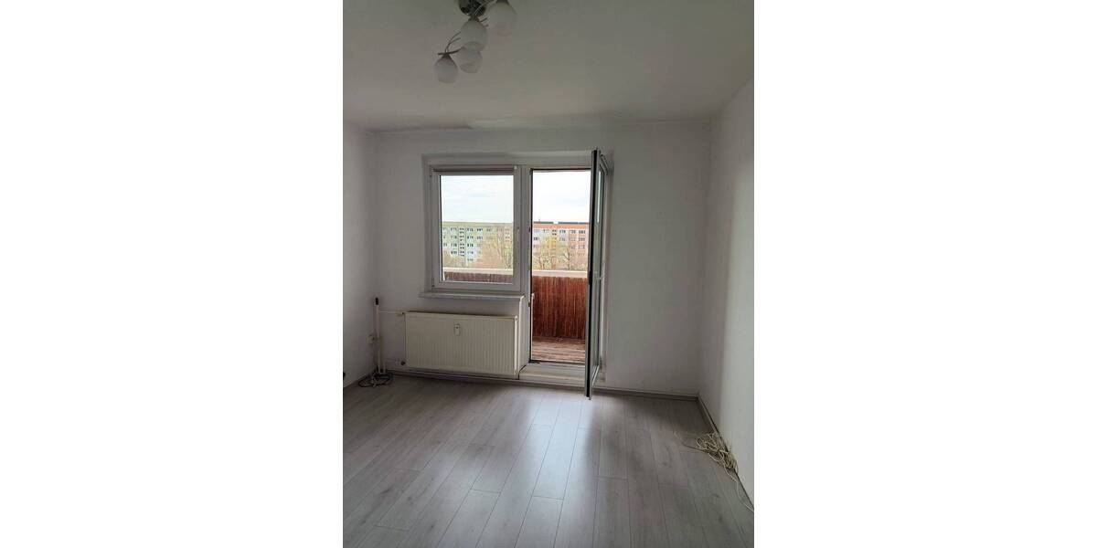 Etagenwohnung Neubrandenburg Reitbahnviertel - 2 Zimmer, 41 m&sup2;, 200&euro; | Angebot:26244822