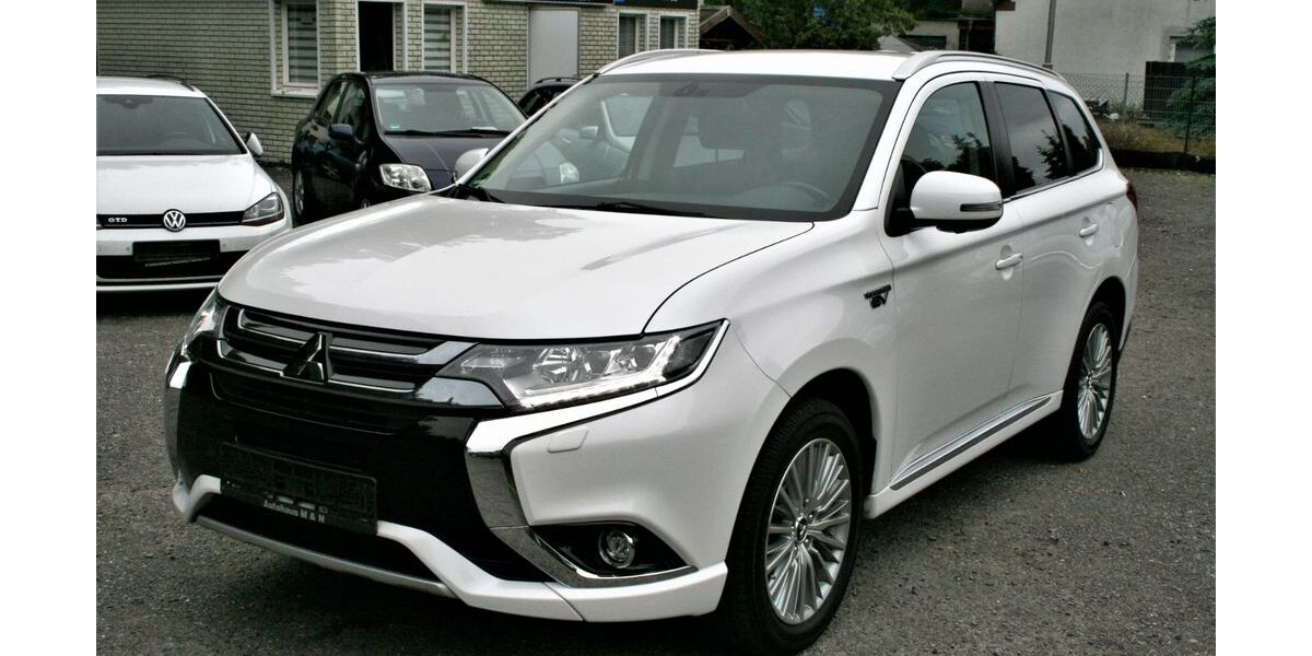 Mitsubishi Outlander 75.000 km 19.990 &euro; Sponholz bei Neubrandenburg 17039