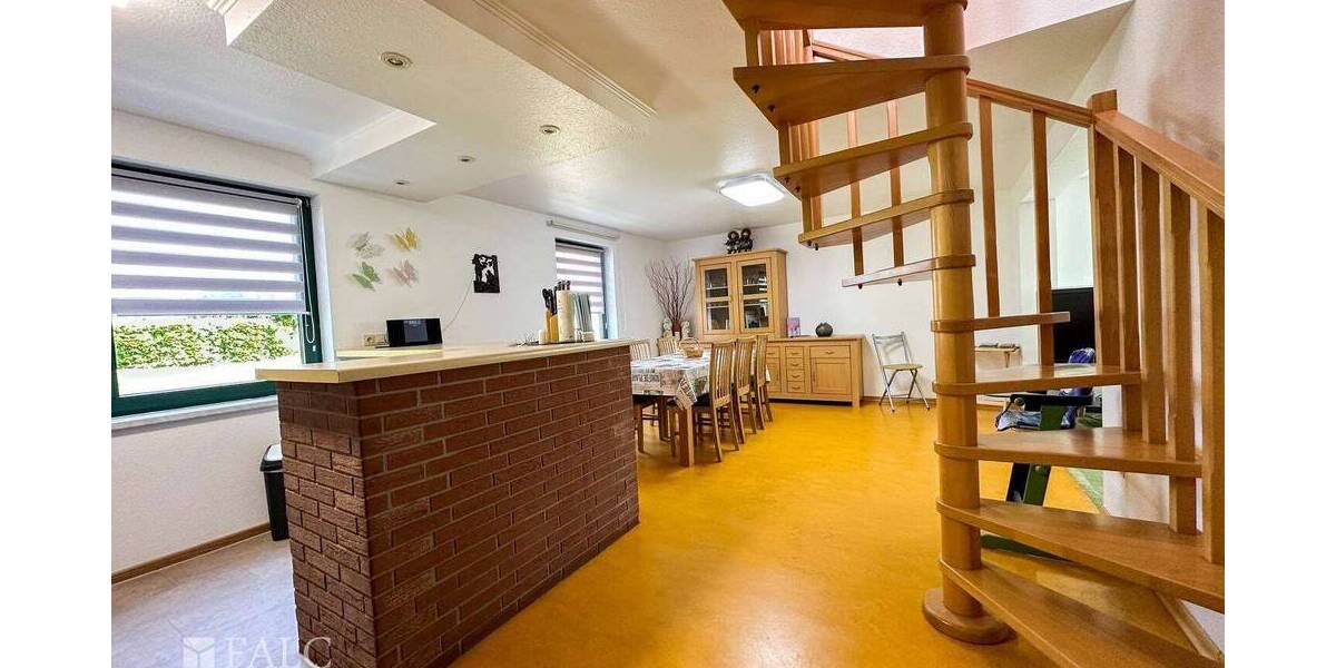Einfamilienhaus Ankershagen Friedrichsfelde - 9 Zimmer, 256 m&sup2;, 420.000&euro; | Angebot:25668634