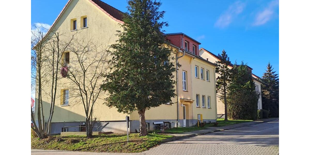 Etagenwohnung Möllenhagen - 7 Zimmer, 120 m&sup2;, 720&euro; | Angebot:25781155