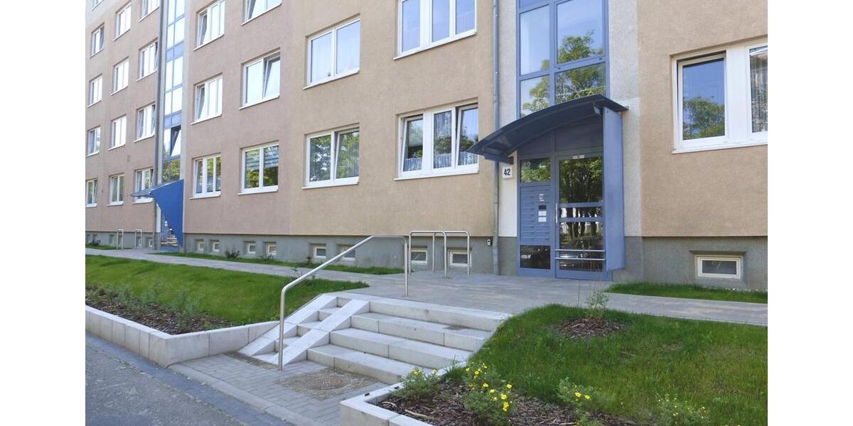 Etagenwohnung Neubrandenburg Datzeberg - 3 Zimmer, 66 m&sup2;, 416&euro; | Angebot:26664588
