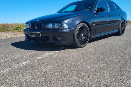 BMW 523 206.511 km 7.650 &euro; Neverin 17039