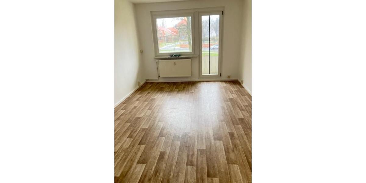 Etagenwohnung Rosenow - 1 Zimmer, 34 m&sup2;, 255&euro; | Angebot:24523047