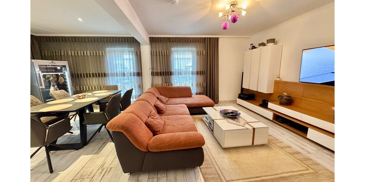 HORN IMMOBILIEN ++ Neustrelitz großes tolles Einfamilienhaus mit vielen Extras auf großem Grundstück - Einfamilienhaus Neustrelitz | Angebot:24862301