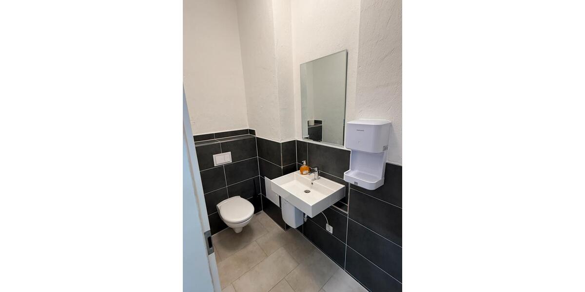 Gewerbeobjekt Neubrandenburg Datzeberg - 3&euro; | Angebot:22985373