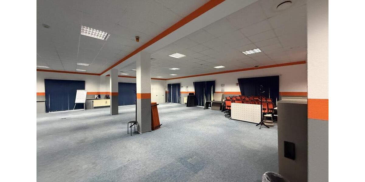 Gewerbeobjekt Feldberger Seenlandschaft - 2.500&euro; | Angebot:24213576