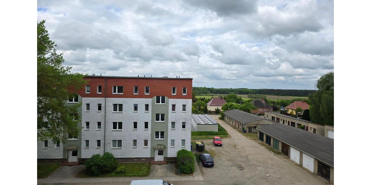 Etagenwohnung Stavenhagen - 3 Zimmer, 59 m&sup2;, 375&euro; | Angebot:24571306