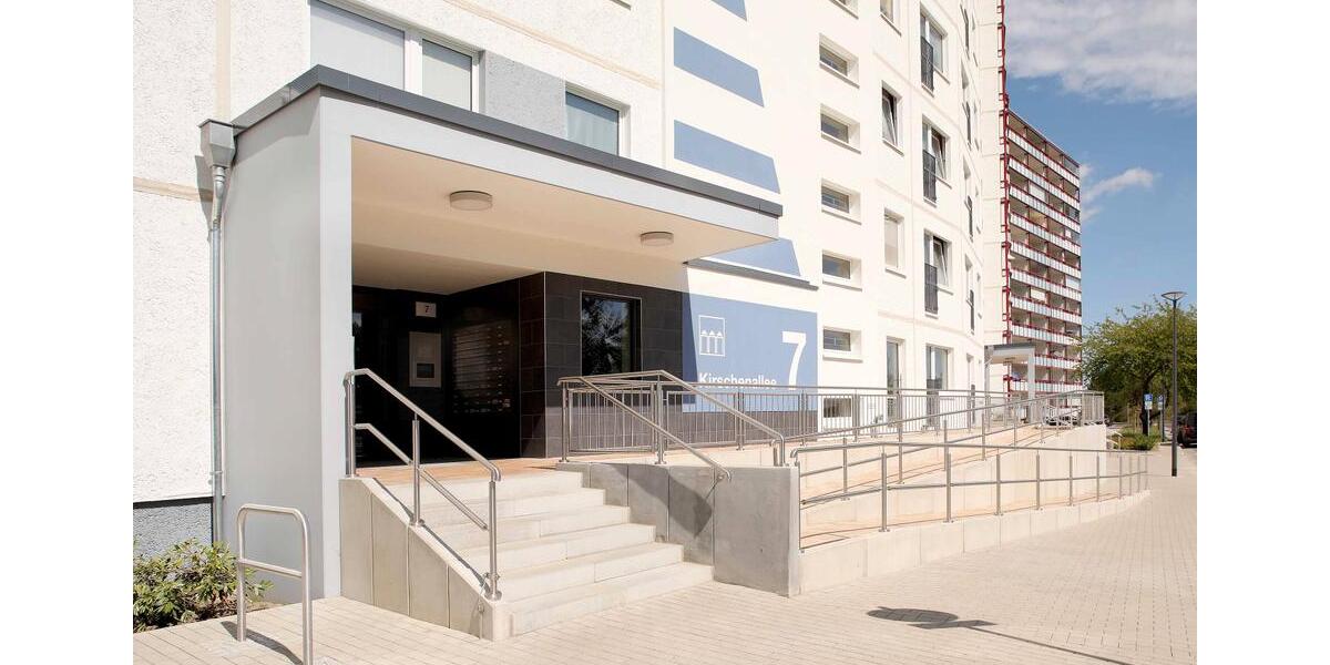 Etagenwohnung Neubrandenburg - 2 Zimmer, 66 m&sup2;, 587&euro; | Angebot:25148109