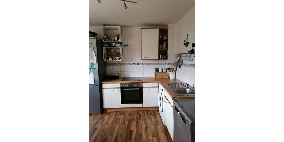 Doppelhaushälfte Penzlin - 6 Zimmer, 150 m&sup2;, 145.000&euro; | Angebot:25220471