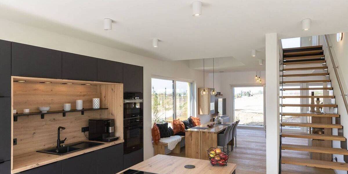 Ein Haus im Raum Neubrandenburg.für zwei Familen zwei Generationen - Doppelhaushälfte Blankenhof Chemnitz | Angebot:26086146