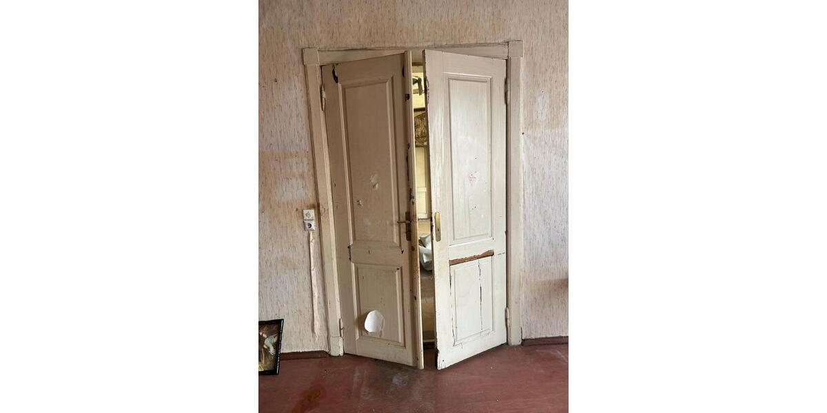 Mehrfamilienhaus, Wohnhaus Altentreptow - 8 Zimmer, 270 m&sup2;, 45.000&euro; | Angebot:25873253