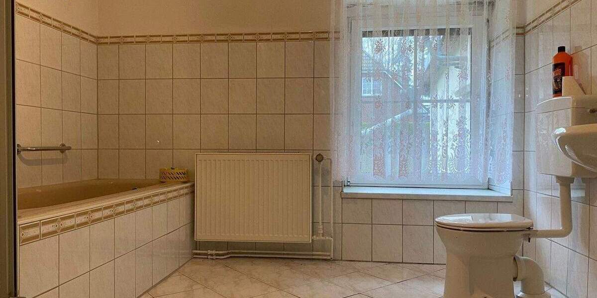 Bauernhaus, Landhaus Knorrendorf - 4 Zimmer, 109 m&sup2;, 69.000&euro; | Angebot:25781134