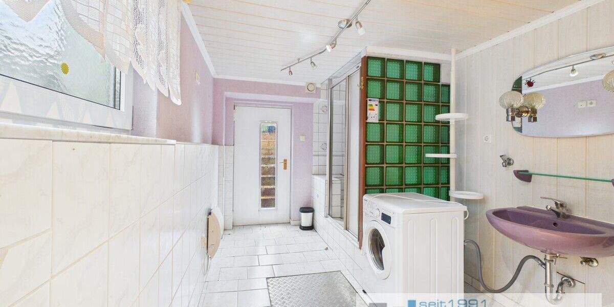 Einfamilienhaus Neustrelitz - 6 Zimmer, 197 m&sup2;, 230.000&euro; | Angebot:25665596