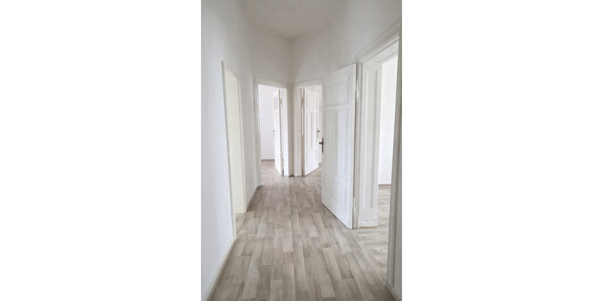 Etagenwohnung Neustrelitz - 3 Zimmer, 78 m&sup2;, 650&euro; | Angebot:25829915