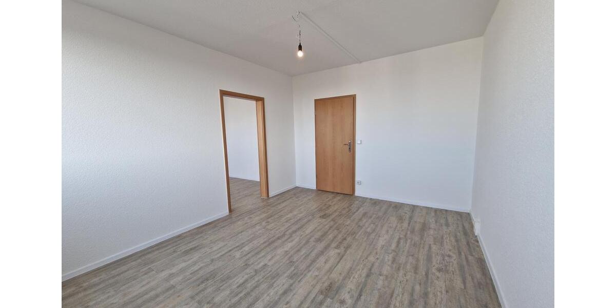 Etagenwohnung Neubrandenburg - 2 Zimmer, 39 m&sup2;, 294&euro; | Angebot:25269395