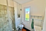 HORN IMMOBILIEN ++ Neuwertiges Einfamilienhaus in Neubrandenburg Obodritenstraße, EBK + Carport - Doppelhaushälfte Neubrandenburg | Angebot:26704800