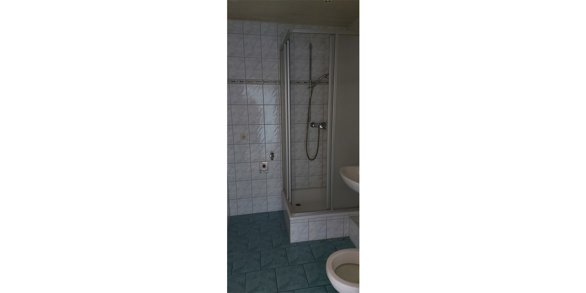 Etagenwohnung Neustrelitz - 3 Zimmer, 63 m&sup2;, 346&euro; | Angebot:25350738