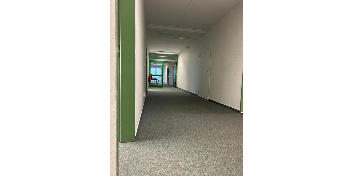 Gewerbeobjekt Neubrandenburg Carlshöhe - 6&euro; | Angebot:19046303