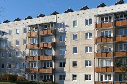 Wohnung Neubrandenburg Carlshöhe - 3 Zimmer, 67 m&sup2;, 385&euro; | Angebot:26150392