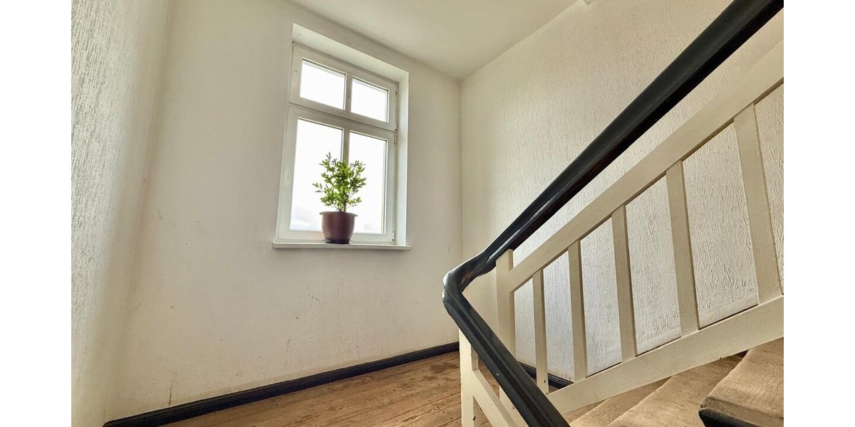 HORN IMMOBILIEN++ Neustrelitz, vermietetes MFH mit 10 Wohneinheiten, Stellplätzen und Keller - Mehrfamilienhaus, Wohnhaus Neustrelitz | Angebot:25571441