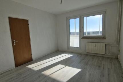 Wohnung Neubrandenburg Datzeberg - 2 Zimmer, 48 m&sup2;, 291&euro; | Angebot:26067445