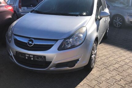 Opel Corsa 134.000 km 3.990 &euro; Neubrandenburg 17034