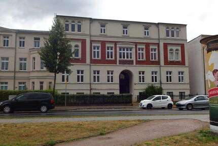 Wohnung Neustrelitz Kiefernheide - 6 Zimmer, 141 m&sup2;, 780&euro; | Angebot:23626456