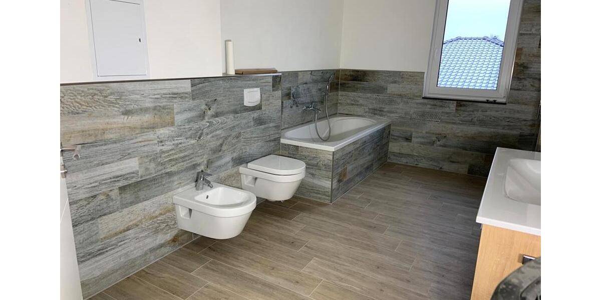 Etagenwohnung Neubrandenburg - 4 Zimmer, 116 m&sup2;, 1.334&euro; | Angebot:26698369
