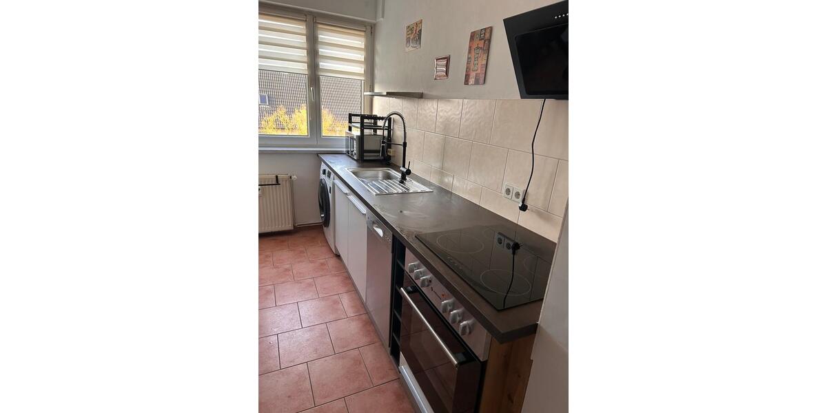 Etagenwohnung Burg Stargard - 3 Zimmer, 62 m&sup2;, 410&euro; | Angebot:25352157