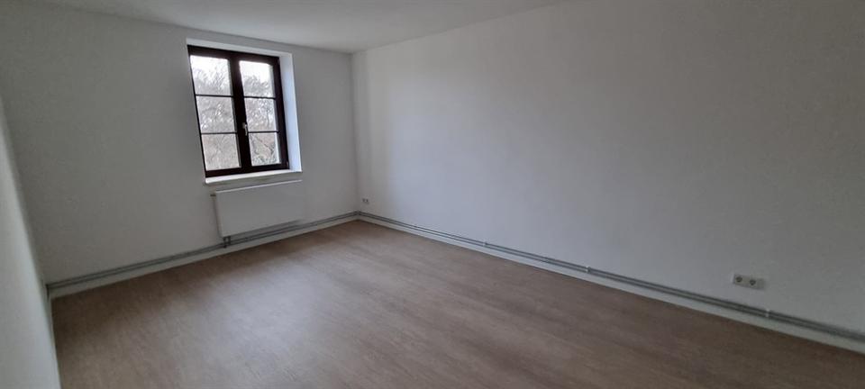 Etagenwohnung Neustrelitz - 4 Zimmer, 110 m&sup2;, 1.098&euro; | Angebot:23225600