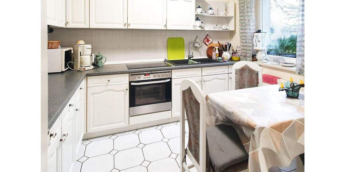 Einfamilienhaus mit Garage - nur wenige Gehminuten zum Tollensesee und ins Stadtzentrum - Einfamilienhaus Neubrandenburg Südstadt | Angebot:26084268