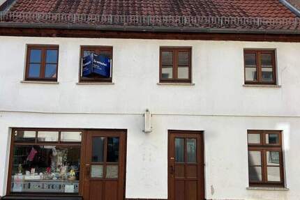 Haus Stavenhagen Stavenhagen, Reuterstadt - 6 Zimmer, 80 m&sup2;, 140.000&euro; | Angebot:25781135