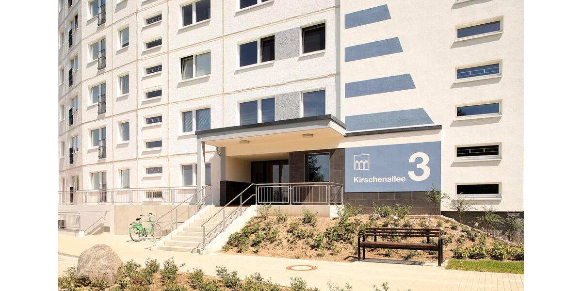 Etagenwohnung Neubrandenburg - 2 Zimmer, 66 m&sup2;, 587&euro; | Angebot:25148109