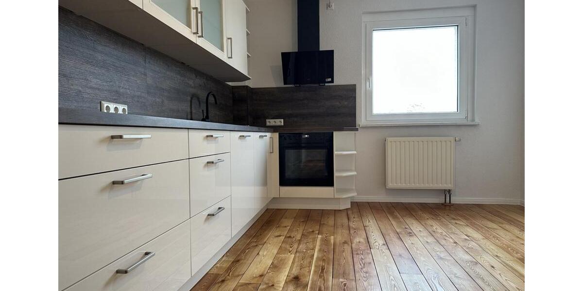 Dachgeschoßwohnung Neubrandenburg - 3 Zimmer, 85 m&sup2;, 1.225&euro; | Angebot:25943906
