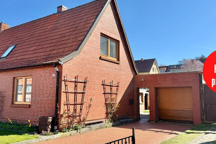 HORN IMMOBILIEN++ Neubrandenburg, Doppelhaushälfte mit Keller, Garage und Nebengelass - Haus Neubrandenburg Datzeberg | Angebot:26443281