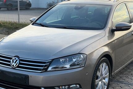 VW Passat Variant 199.381 km 7.998 &euro; Burg stargard 17094