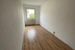 Etagenwohnung Burg Stargard - 6 Zimmer, 145 m&sup2;, 653&euro; | Angebot:24585497