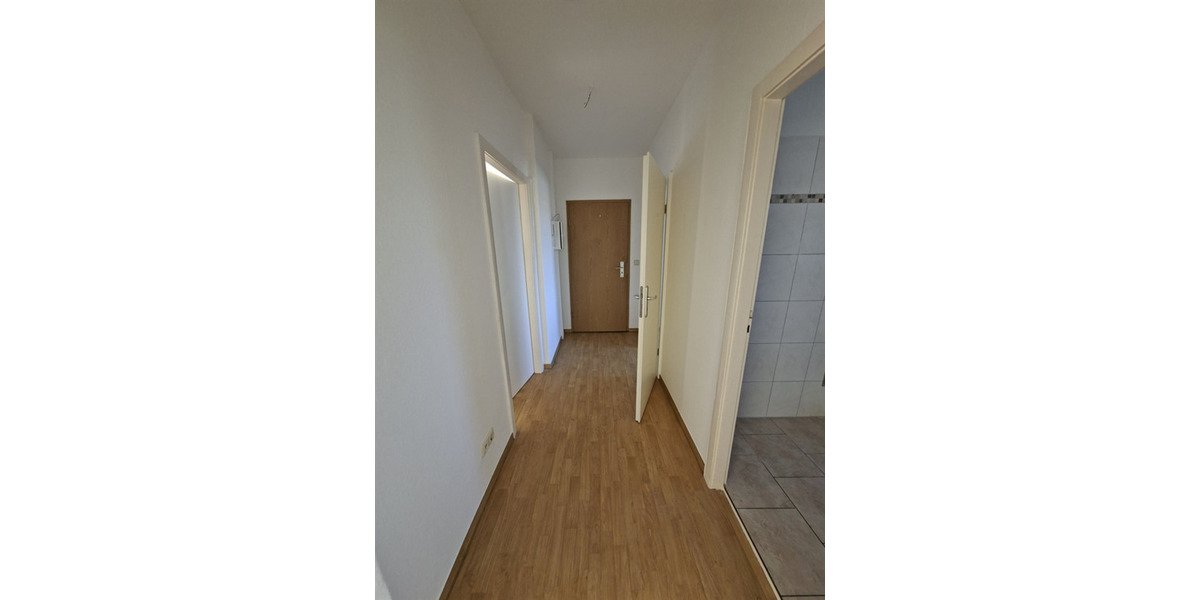 Etagenwohnung Neustrelitz - 3 Zimmer, 62 m&sup2;, 403&euro; | Angebot:22828729