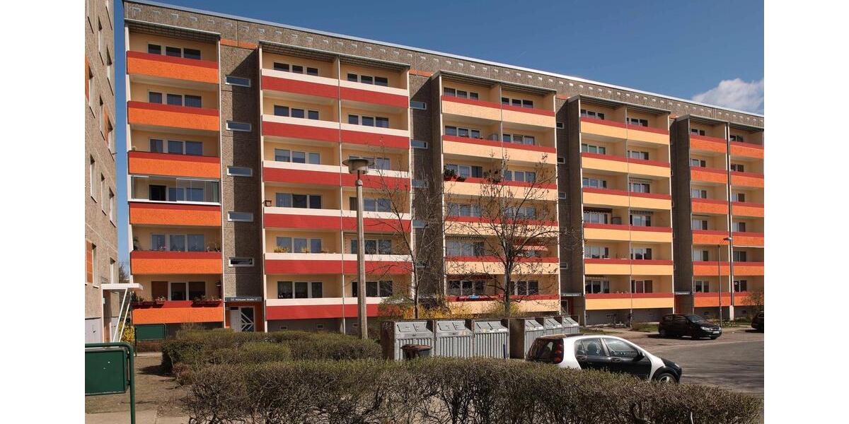 Etagenwohnung Neubrandenburg Datzeberg - 3 Zimmer, 63 m&sup2;, 312&euro; | Angebot:24534440